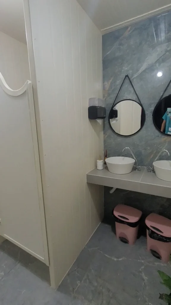 BANHEIRO LIDER CONTAINER5