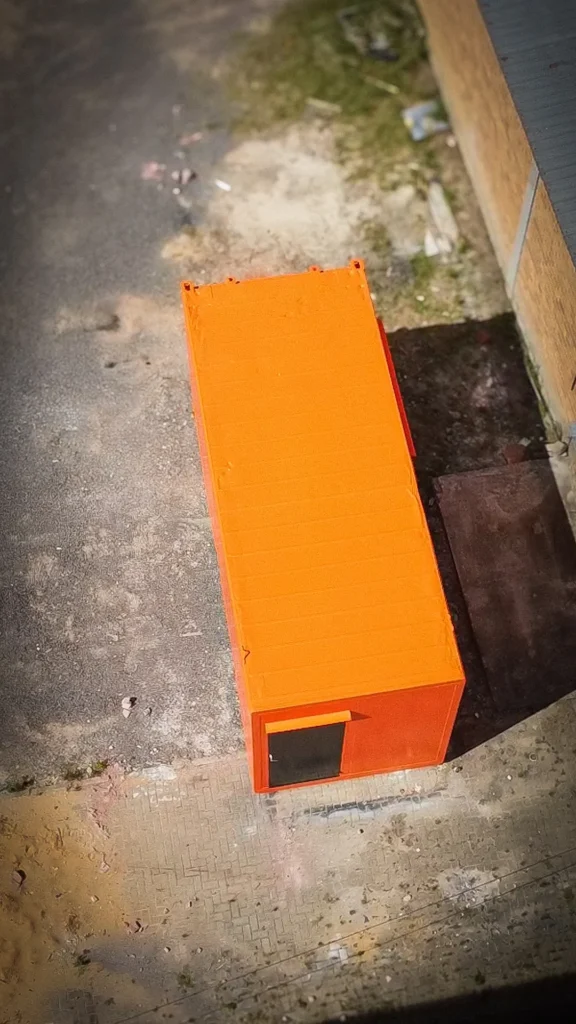 containerpremontado9