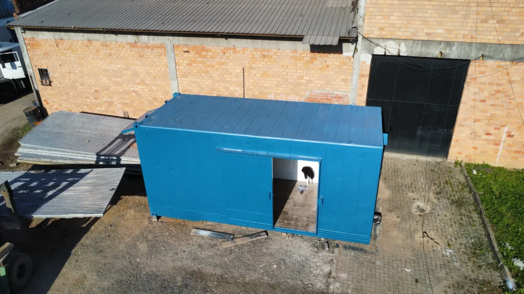 KITNET DE 6M EM CONTAINER (1)