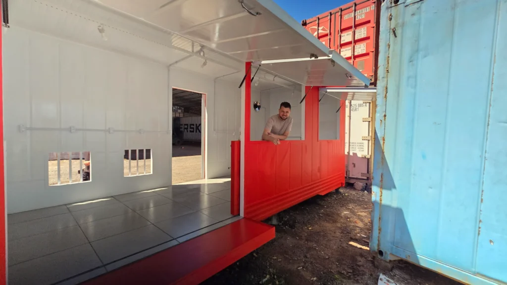 LANCHERIA EM CONTAINER PERSONALIZADA DOG DO BEBE (1)