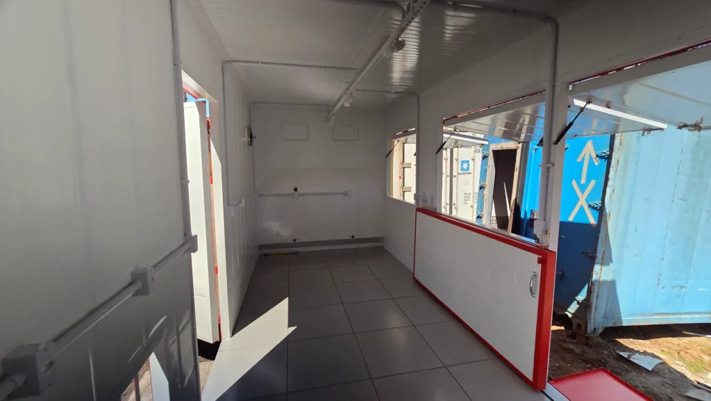 LANCHERIA EM CONTAINER PERSONALIZADA DOG DO BEBE (28)