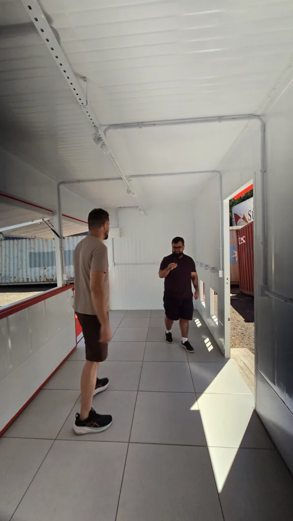 LANCHERIA EM CONTAINER PERSONALIZADA DOG DO BEBE (29)