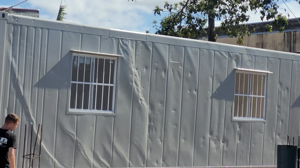 NEGOCIO DE KITNETS EM CONTAINER NA PRAIA (7)